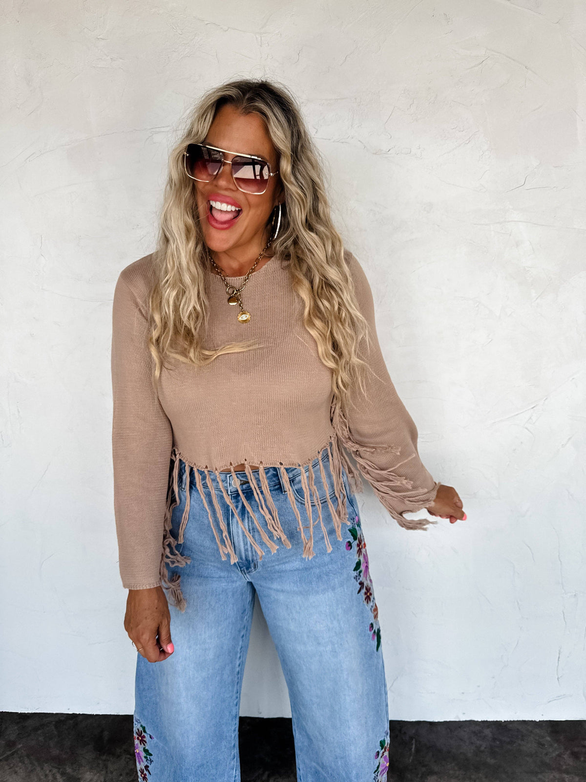 2nd CUT- EVIE FLORAL EMBROIDERED JEANS
