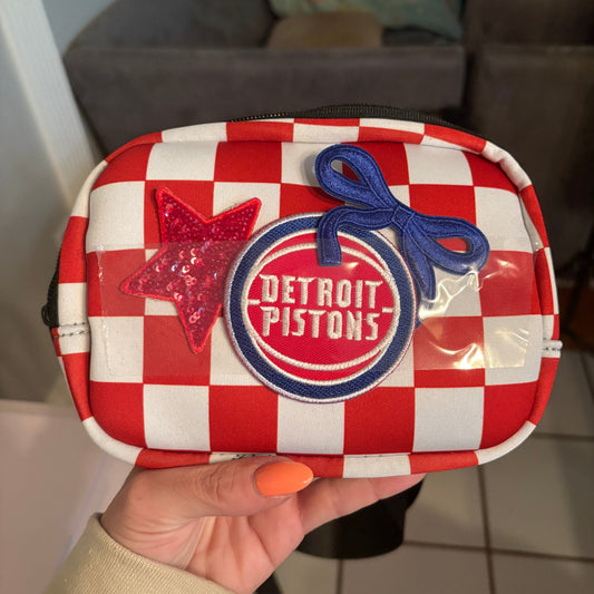 Detroit Pistons/Red Checker